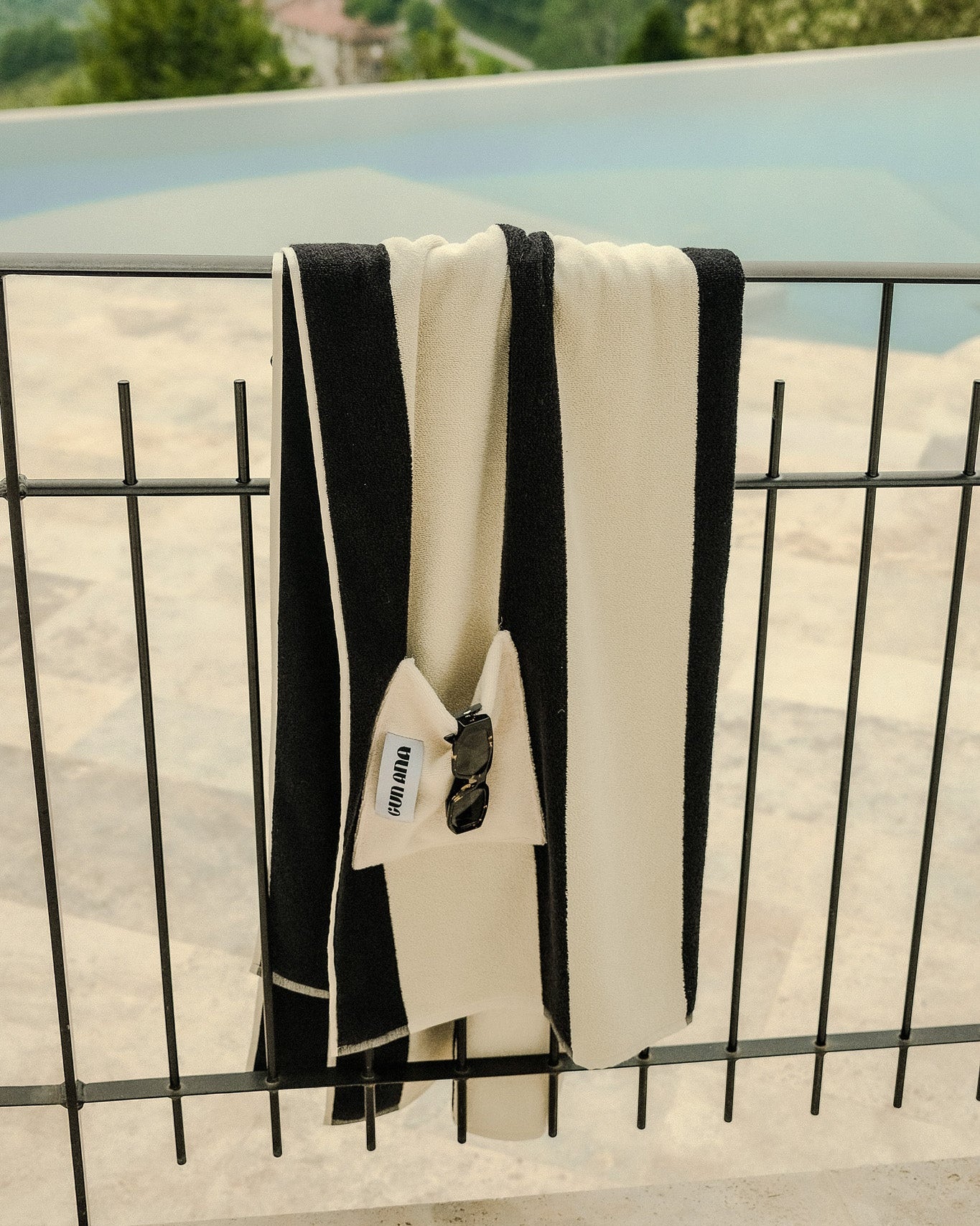 GUN ANA TOWEL - Gun Ana