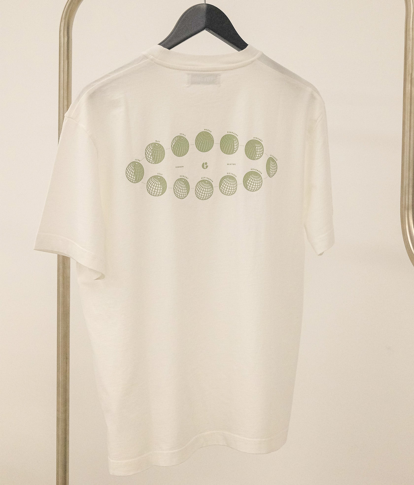 SEASONS T-SHIRT - Gun Ana